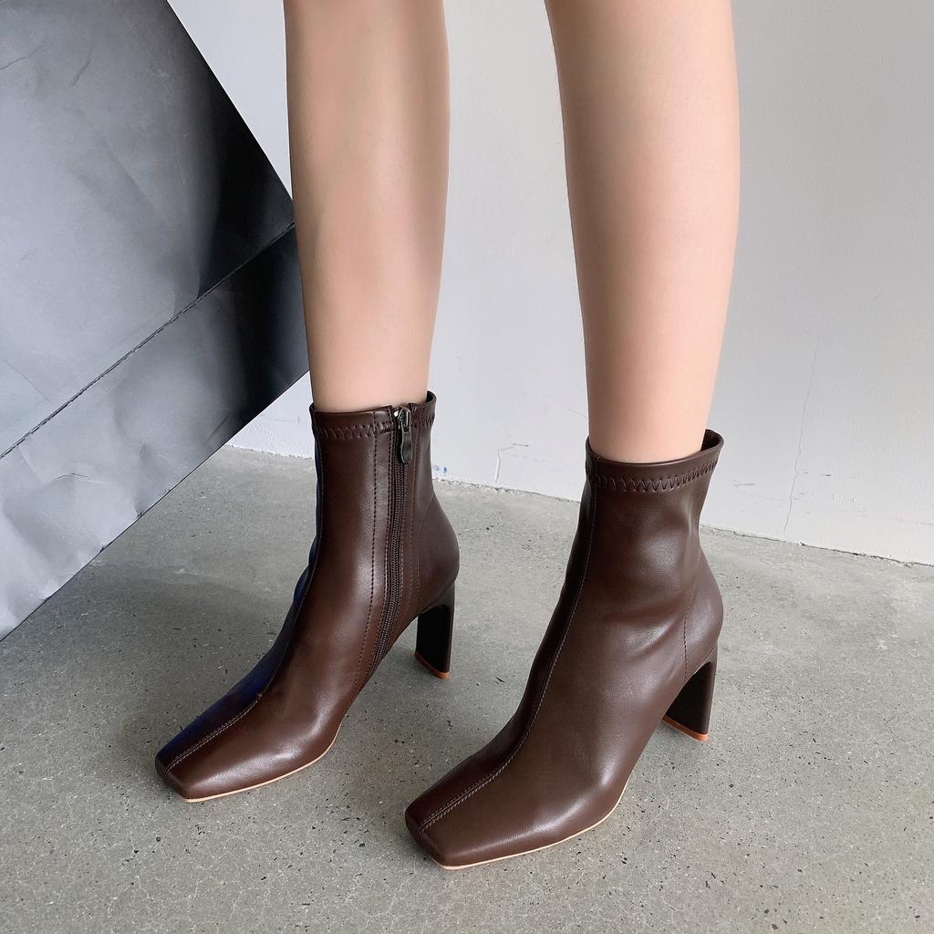 High-heeled short boots women's 2025 new Korean version square head thick heel small thin boots autumn and winter French retro boots
