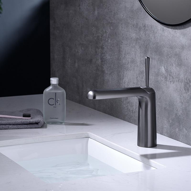 New Luxury Gold Basin Faucet Bathroom Single Lever Hot and Cold Sink Mixer Tap Faucet Solid Brass Basin Lavtory Faucet