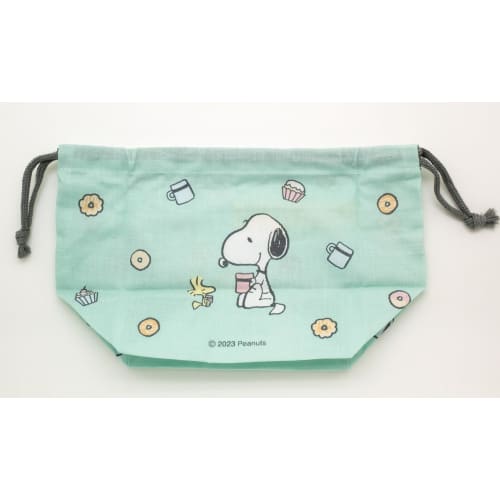 OSK Snoopy Drawstring Lunch Bag, Made in Japan, Stylish, Cute, Simple, Easy to Use, Easy to Access, Unisex, for Kids and Students, KB-1