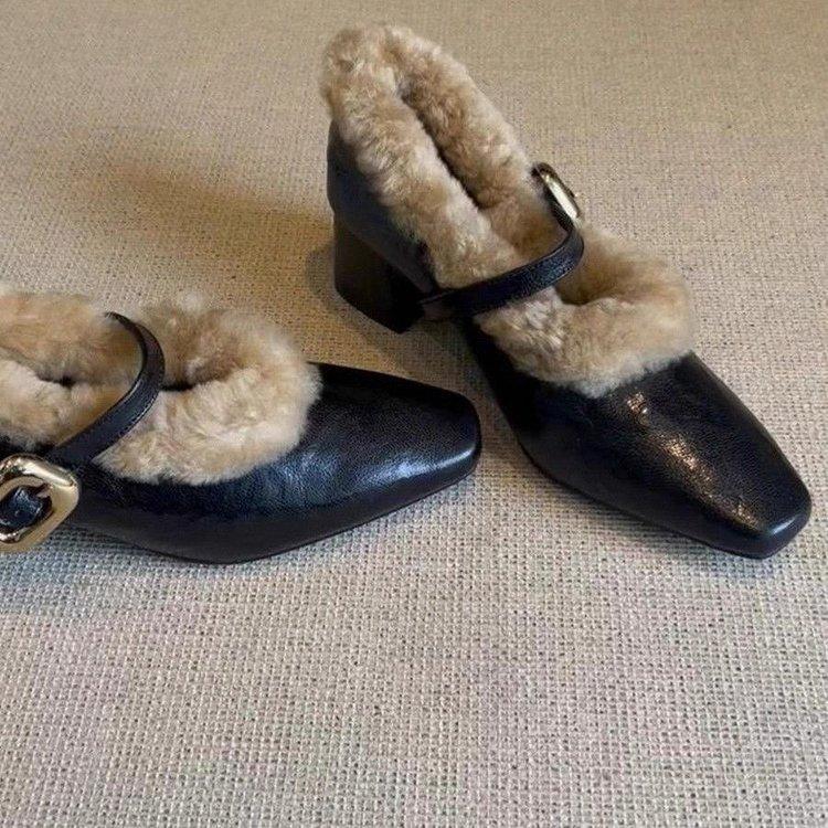 

Cowhide version~ One-word buckle light mouth women s shoes fluffy retro leather thick heel sheepskin fur integrated Mary Jane shoes women 39 чёрный