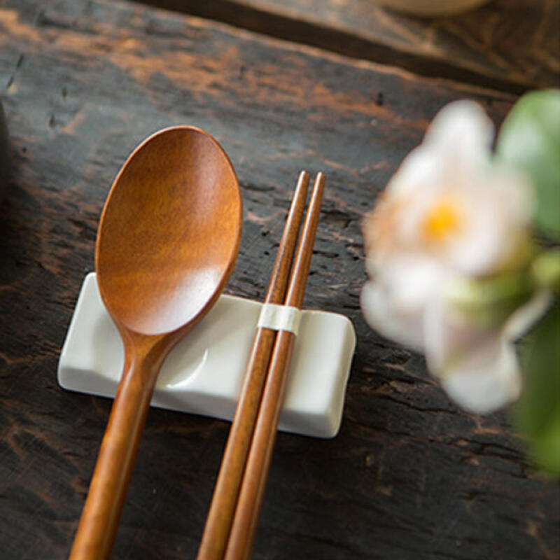 Ceramic spoon rest