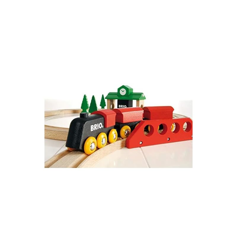 BRIO Classic Rail Figure-8 Set [22 Pieces] 33028, Ages 2+ [Toy, Wooden Toy, Wooden Rail Set, Gift (Birthday/Christmas)]