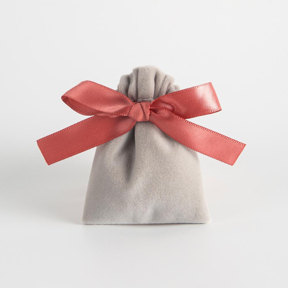 5pcs/Lot Bulk Beige Velvet Pouches Ribbon Jewelry Packing Display Storage For Wedding Candy Gift Travel Drawstring Dust Bags
