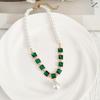 French Retro Colored Glass Pearl Clavicle Necklace