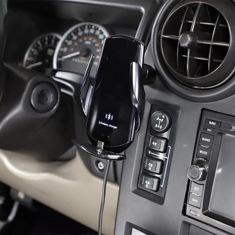 For Hummer H2 2003-2007 Car Central Control Mobile Phone Bracket GPS Navigation Mobile Phone Bracket Car Interior Accessories