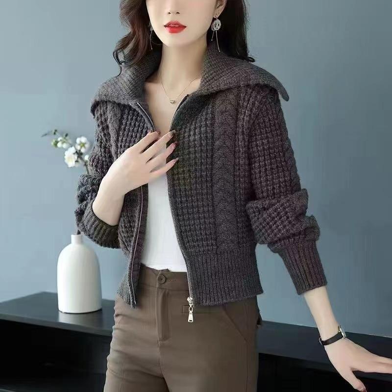 Short high-waisted autumn and winter cardigan women's knitted sweater with zipper sweater jacket loose lapel thick thread thickened
