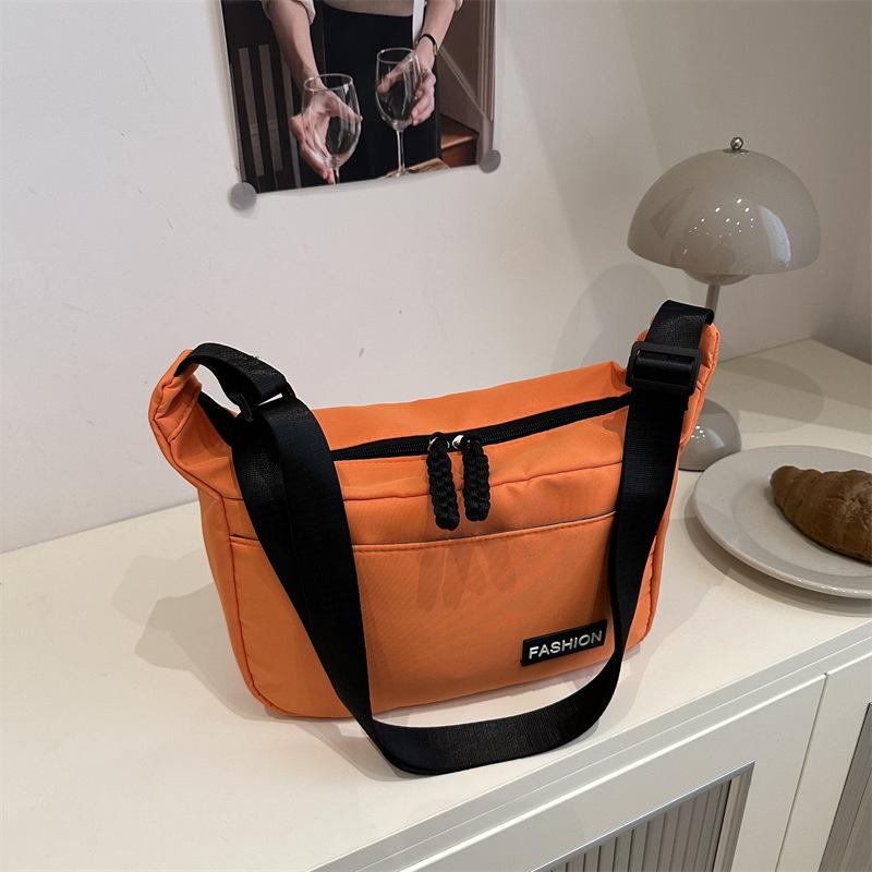 One-shoulder Messenger Bag, Large Capacity, Light, Casual, Literary Tote Bag, Sports Simple, College Students Commute To Class, Versatile