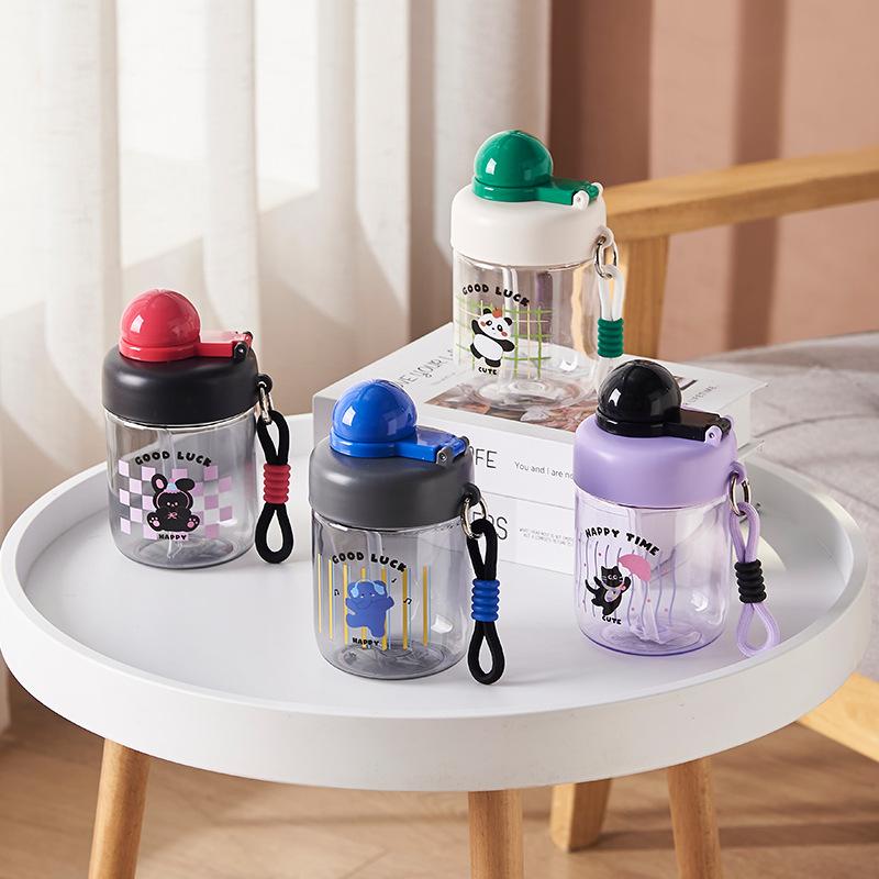 Cartoon water cup, children's drop-proof portable cup, men's and women's portable cups, student cute plastic cups with handles