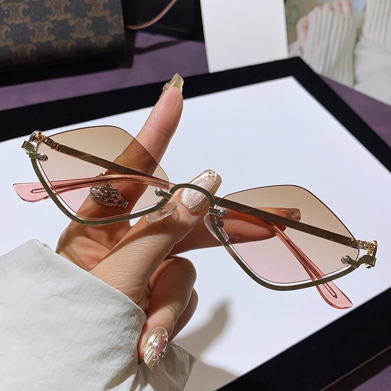 

Geometric Square Sunglasses With Metal Frame And Uv400 For Outdoor Fashion And Travel GoldFramePink