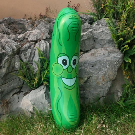 Giant Inflatable Pickle Toy Summer Kimchi Pool Float Fun Kimchi Party Prop Fun Novelty Gifts for Kimchi Lovers