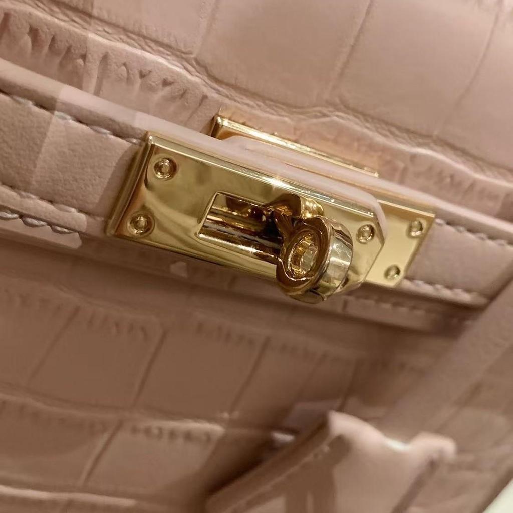 Versatile Kelly Bag: Luxury Textured Handbag for All Seasons - Women's Fashion, Casual Style