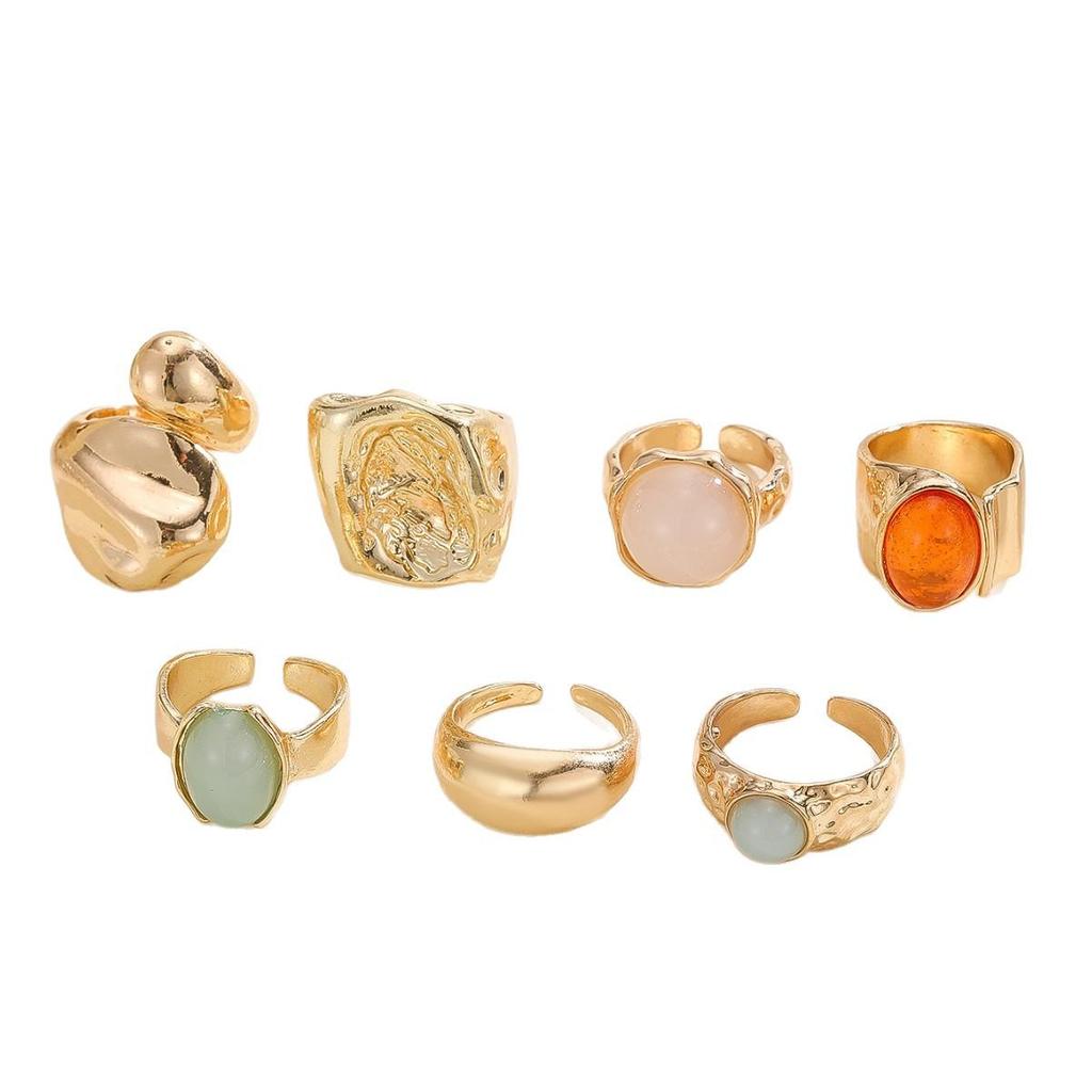 Exaggerated European & American Style Women's Luxury 8-Piece Retro Ring Set