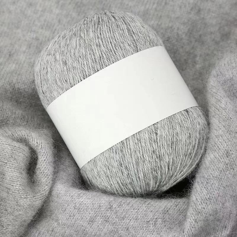 Hand-woven Cashmere Yarn - 3 Ply Soft Wool for Sweaters - Spot Processed Ball of Yarn