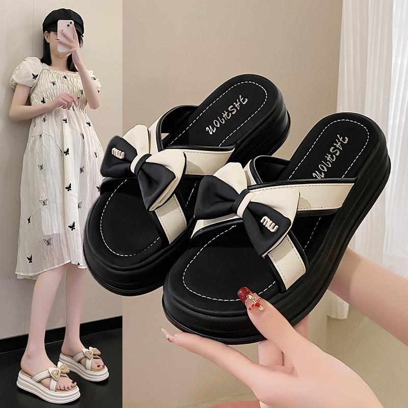 2025 summer new thick-soled trendy slippers women's fashion small fresh with skirt bow thick-soled slippers women