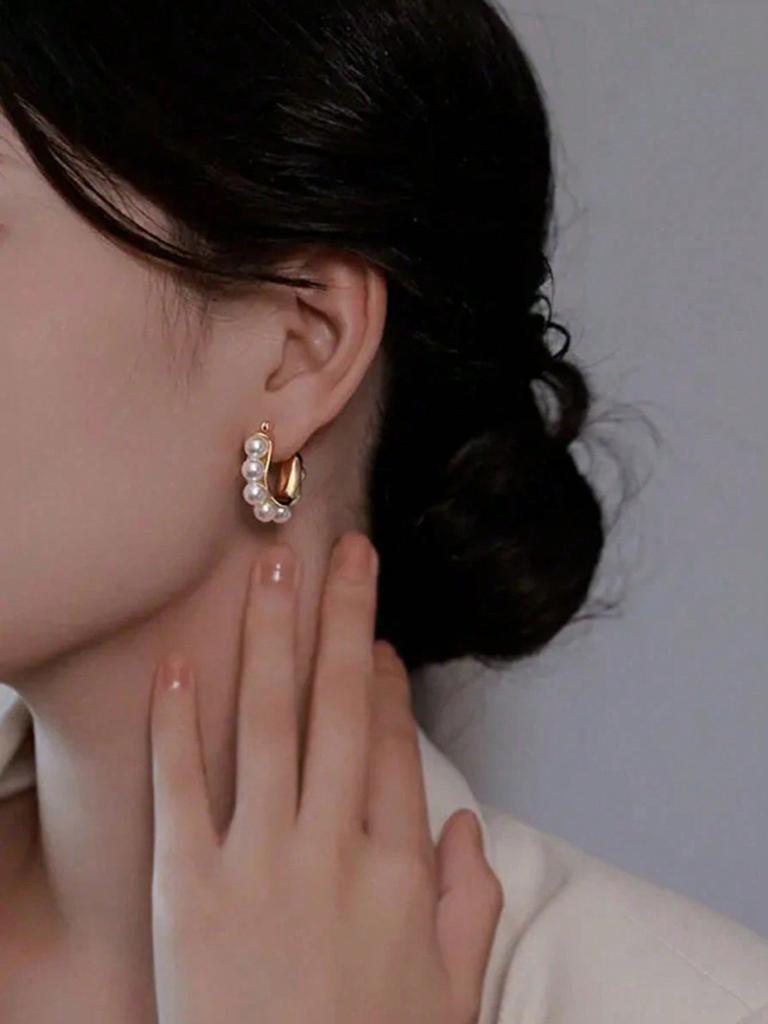 1 Pair Vintage French Faux Pearl Decor U-Shape Hoop Earrings, Minimalist Fashion Suitable For Women's Daily Wear