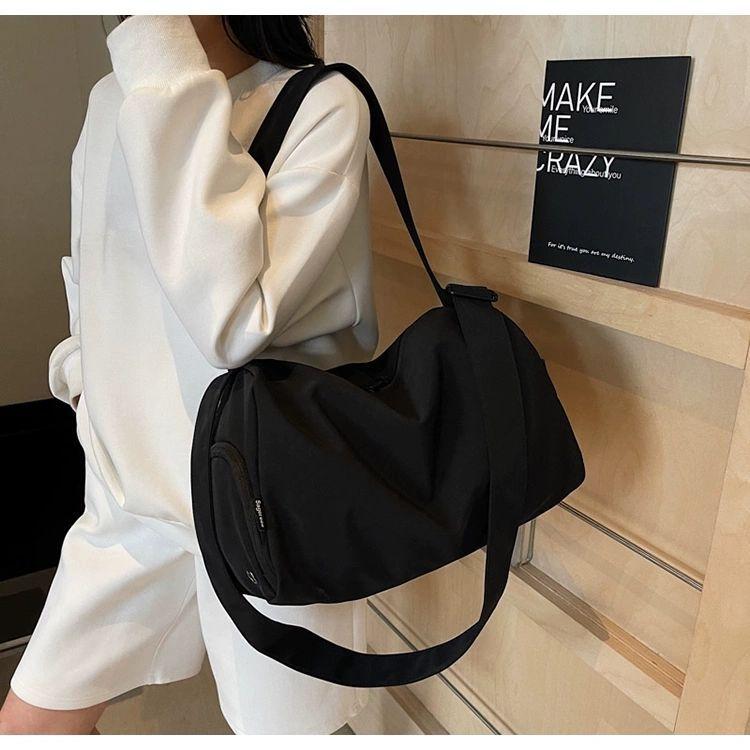 

Sports Fitness Bag Women s Yoga Dry Wet Separation Swimming Large-capacity Portable Light Short-distance Travel Storage 39x22x22 чорний