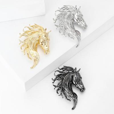 Elegant Horse Head Brooches Unisex Design Animal Pins New Brooches Jewelry  Friends Gifts