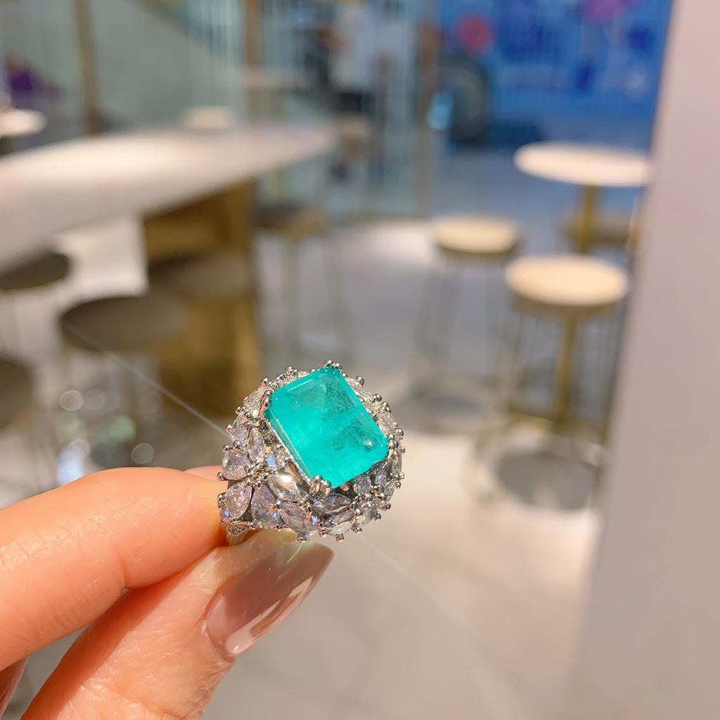 Jewelry Ring Color Treasure Popular Temperament Jewelry Retro Ring Main Stone 10 * 12