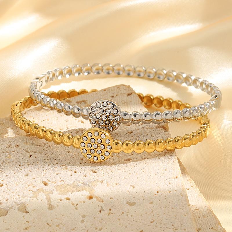 Europe and the United States Hot-selling Round Oil-pressed Diamond-encrusted Women's Light Luxury High-end Cold Wind Electroplating K