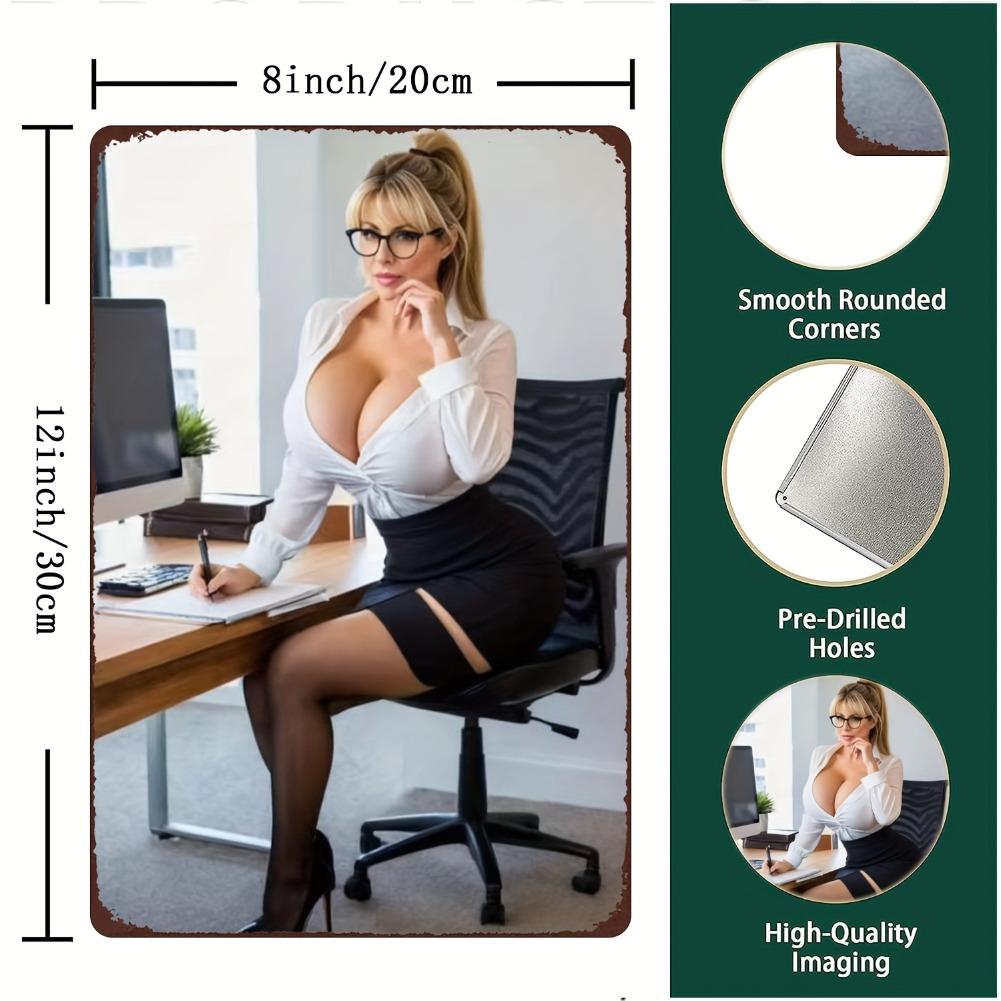 [Unik väggkonstdekor] Välbröstad vacker kvinna metallplåt väggkonst | 2D platt, 8x12 tum järnrumsdekoration