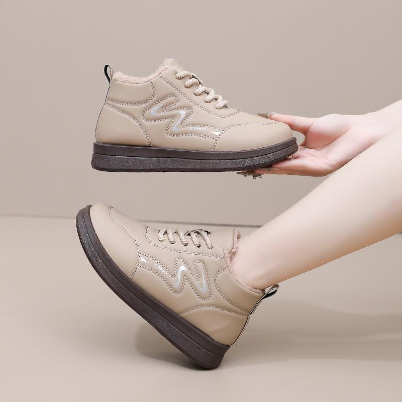 New Winter Mom Shoes with Fleece, Thickened Warmth, Non-slip, and Soft-soled Shoes, Cotton Boots