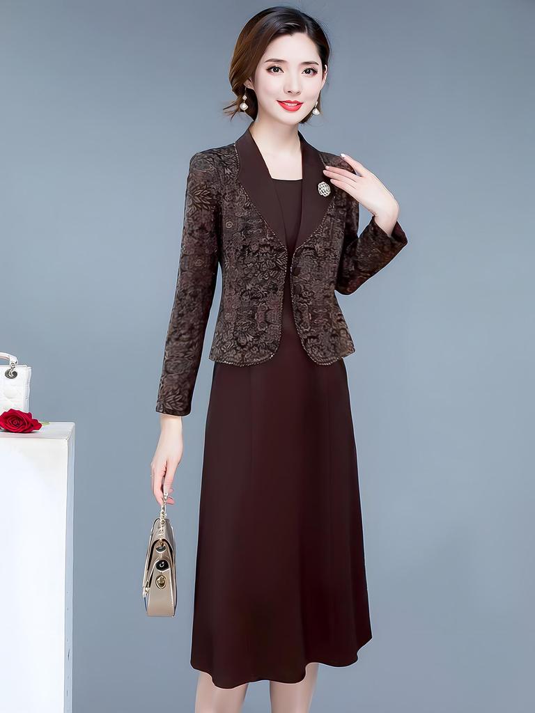 2026 Spring Slimming Temperament Dress: Mid-Length Two-Piece Style with Age-Reducing Print for Women