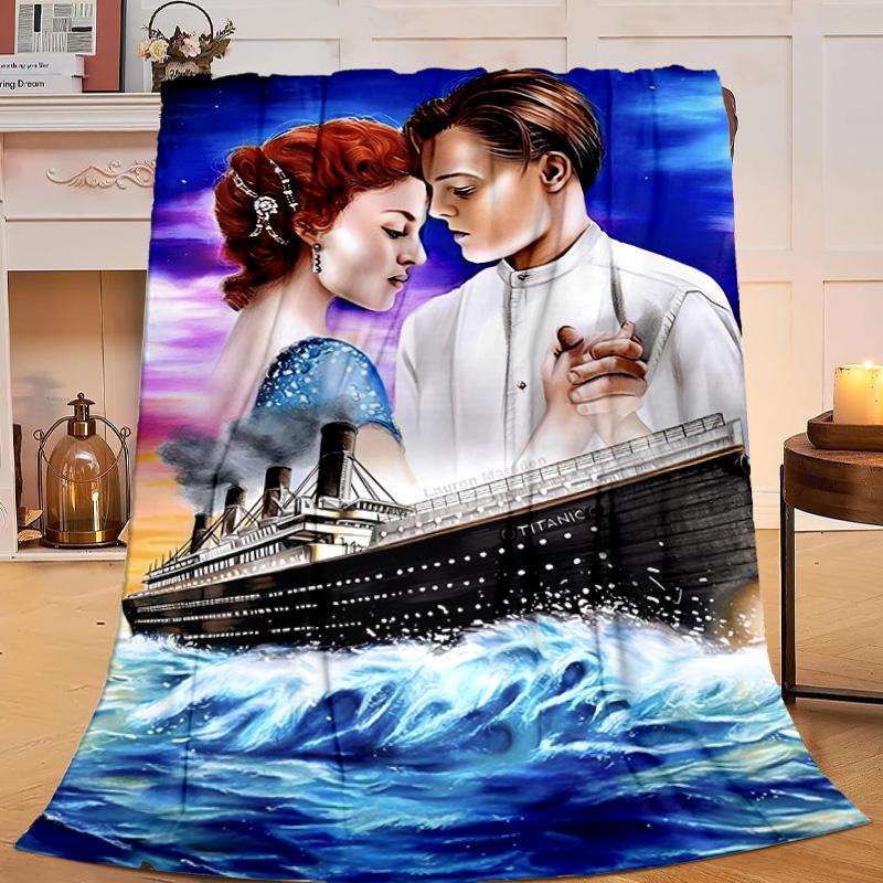 1PC Love On The Tita-nic Flannel Blanket Gift, Suitable for Both Men And Women, Soft Ideal for Beds And Sofa, Birthday Or Christmas Gift
