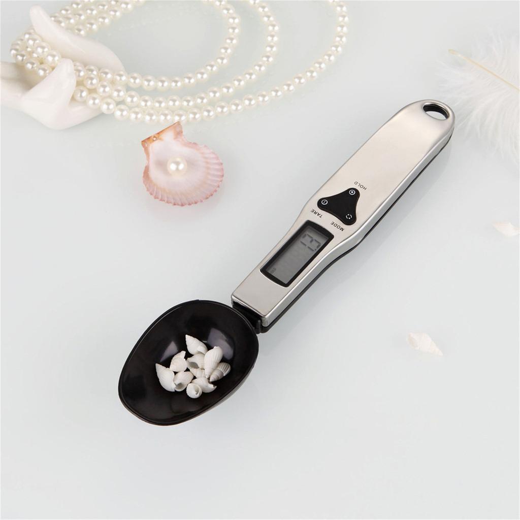 Digital Measuring Spoon for Precise Pet Food Measurement with LCD Display and Stainless Steel Handle Suitable for Accurate Portion Control