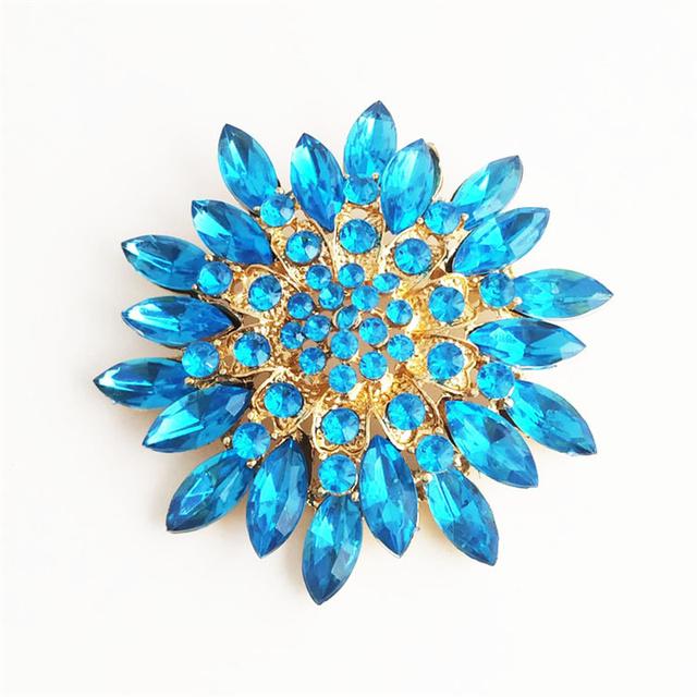 

High End Exquisite Craftsmanship Brooches Clothing Accessories Nuptial Bridal Crystalline Rhinestone Brooches Temperament Present Gift Idea Silk Scarf