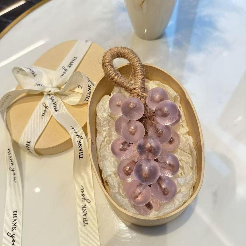 TK Transparent Grape Cluster Soap: Handmade, Long-Lasting Fragrance, Realistic Fruit Shape for Bathing and Hand Washing.