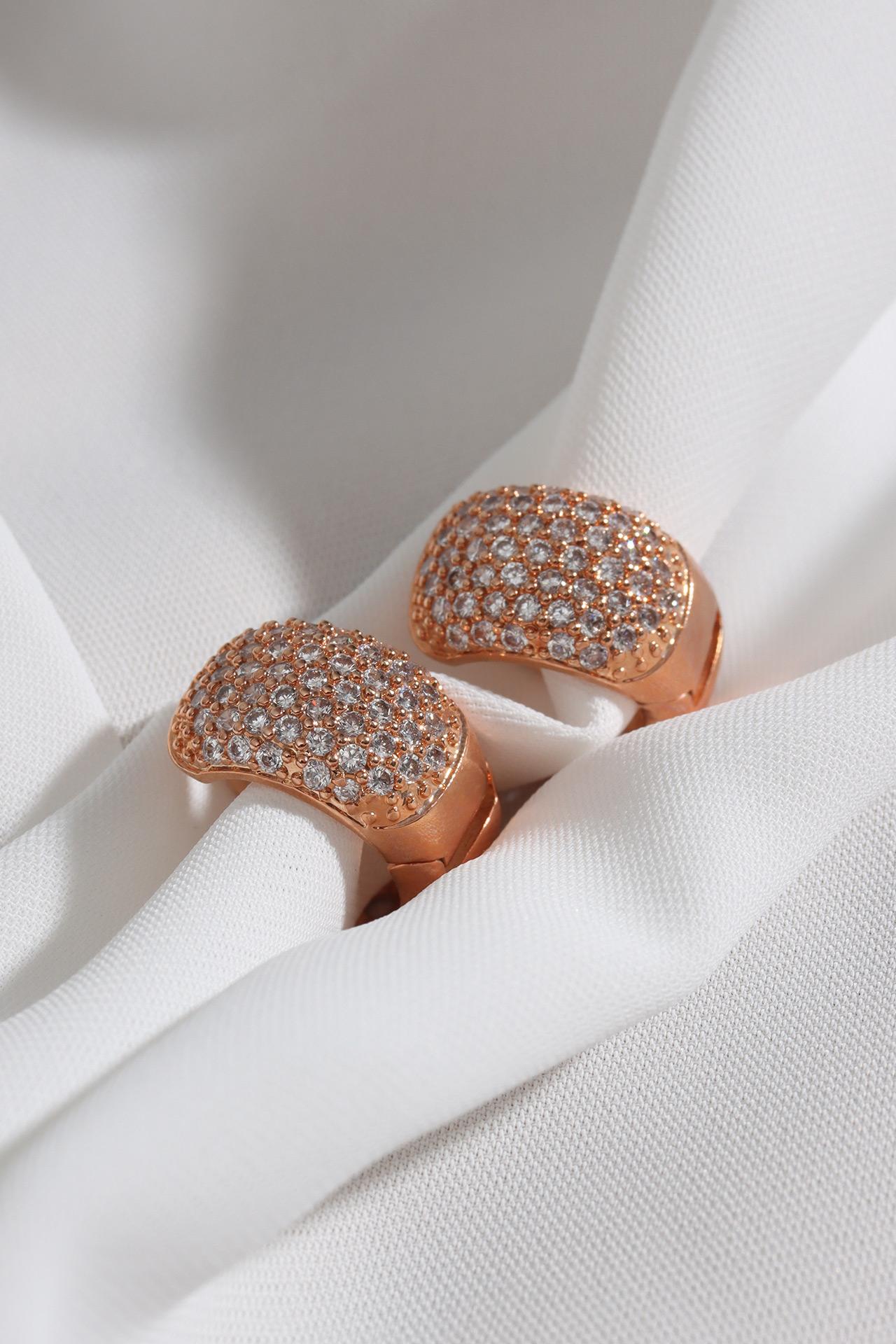 

Серьги-розы с цирконом