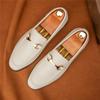 Neue Luxus-Designer Herren Spitzschuhe Business Formelle Schuhe Männliche Slipper Freizeit-Loafer Hochzeitskleid Homecoming Schuhe
