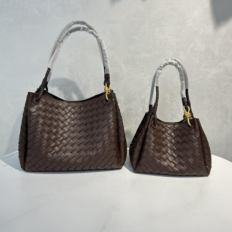 2025 New leather women's bag fashion classic woven bag butterfly buckle parachute shoulder oblique span bag