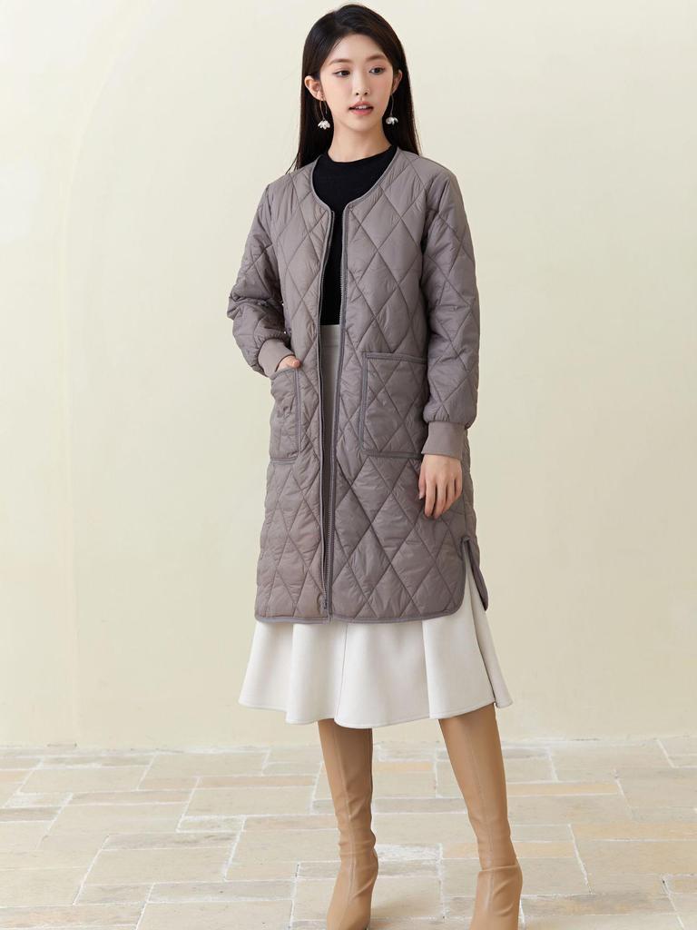 Women's Quilted Long Cotton Coat with Fur-Trimmed Sleeves 2401