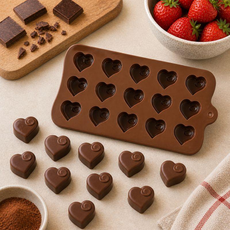 Silicone Chocolate Mold 15 Hearts Candy Mold Flexible Praline Jelly Dessert Mold Reusable 21x10.5cm Brown