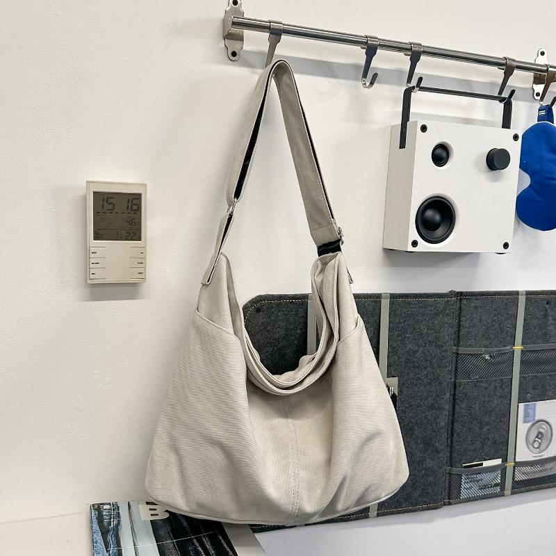 Japanese Simple Urban Large-capacity Tote Travel Bag Handbag Men's and Women's Versatile Literary One-shoulder Messenger Canvas Bag