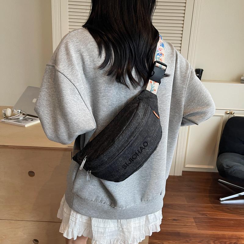 Casual Fashion Bags Women'S Breast Bags Leisure Sports Commuting Shoulder Bags Fanny Packs Large Capacity And High Value