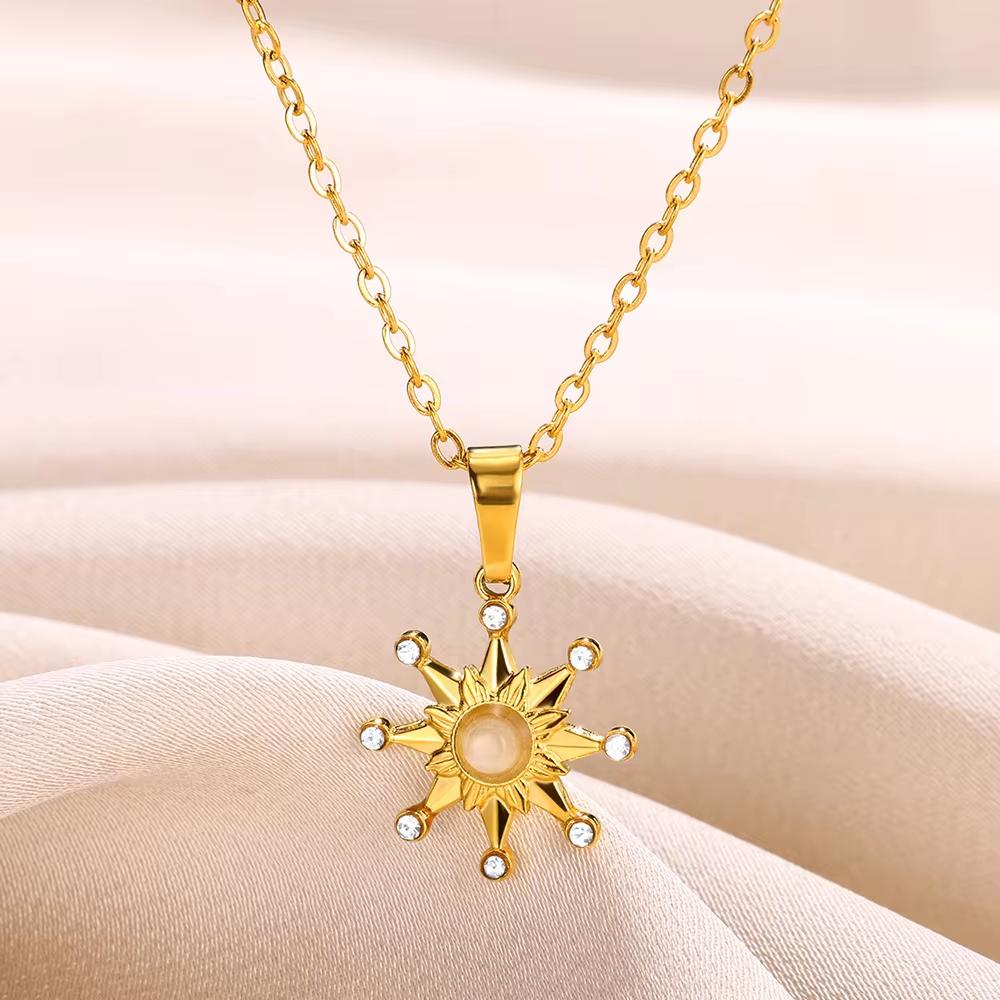 Stainless Steel Geometric Necklace For Women Fashion Sun Sunflower Pendant Clavicle Chain Aesthetic Jewelry Accessories Femme