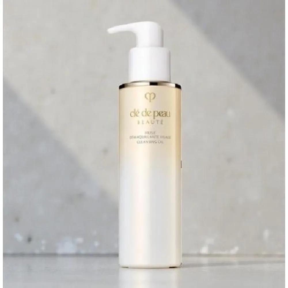 Clé de Peau Beauté Cleansing Oil 200ml