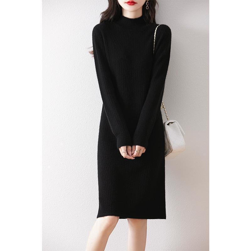 2024 Autumn/Winter Women's Slim Fit Wool Midi Dress with Wide Stripes and Half-High Collar