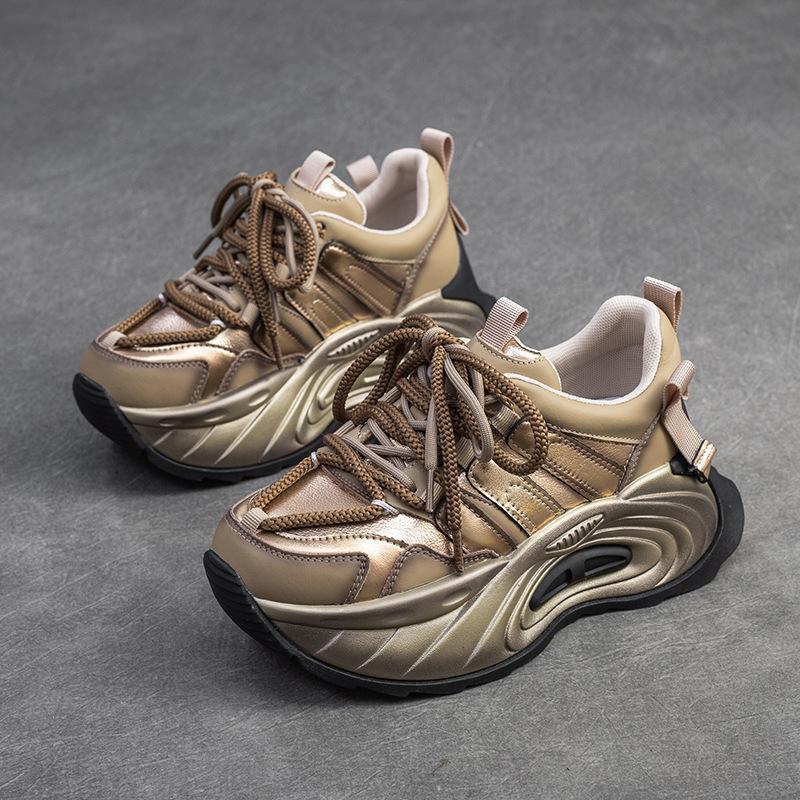 

весна новая повседневная контрастная обувь папы каблук-маффин увеличение высоты каблука одинарная обувь модная европейская и американская женская обувь 40 золотой