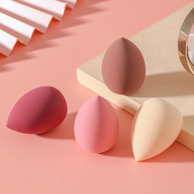 Schminkzubehör – Make-up-Schwämmchen