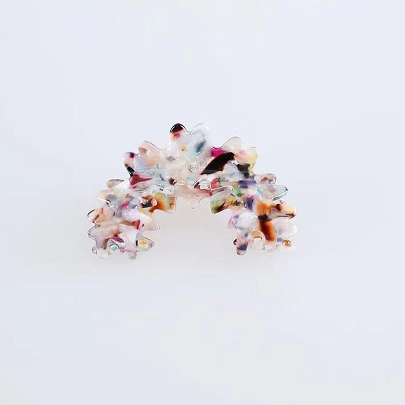 Non-Slip Hair Claws Clip Acrylic Catch Barrette Sweet Flower Shape Hair Jaw Clips Semicircle Hair Catch Barrettes