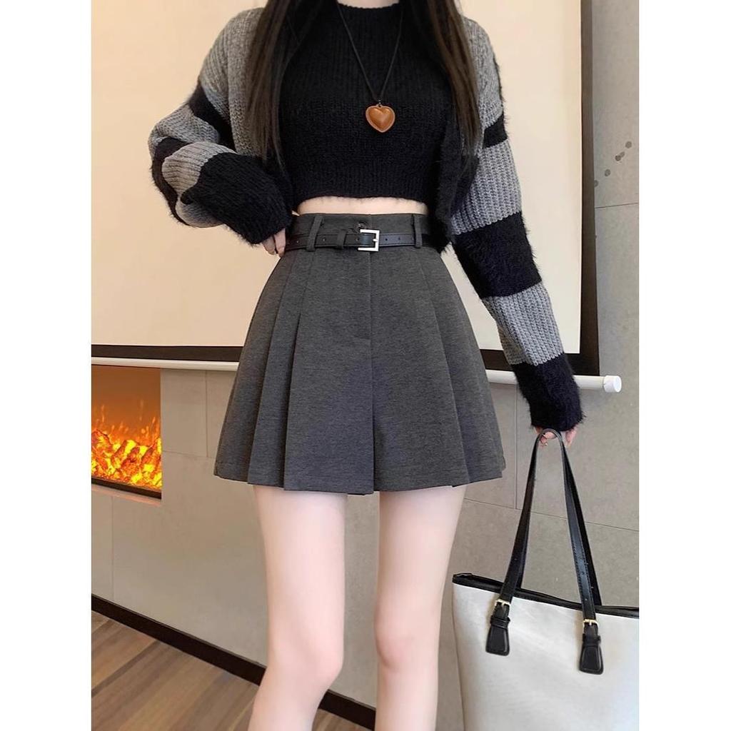 Woolen High-Waist Wide-Leg A-Line Shorts for Women, Petite Fit, Coffee Color, Perfect for Autumn and Winter