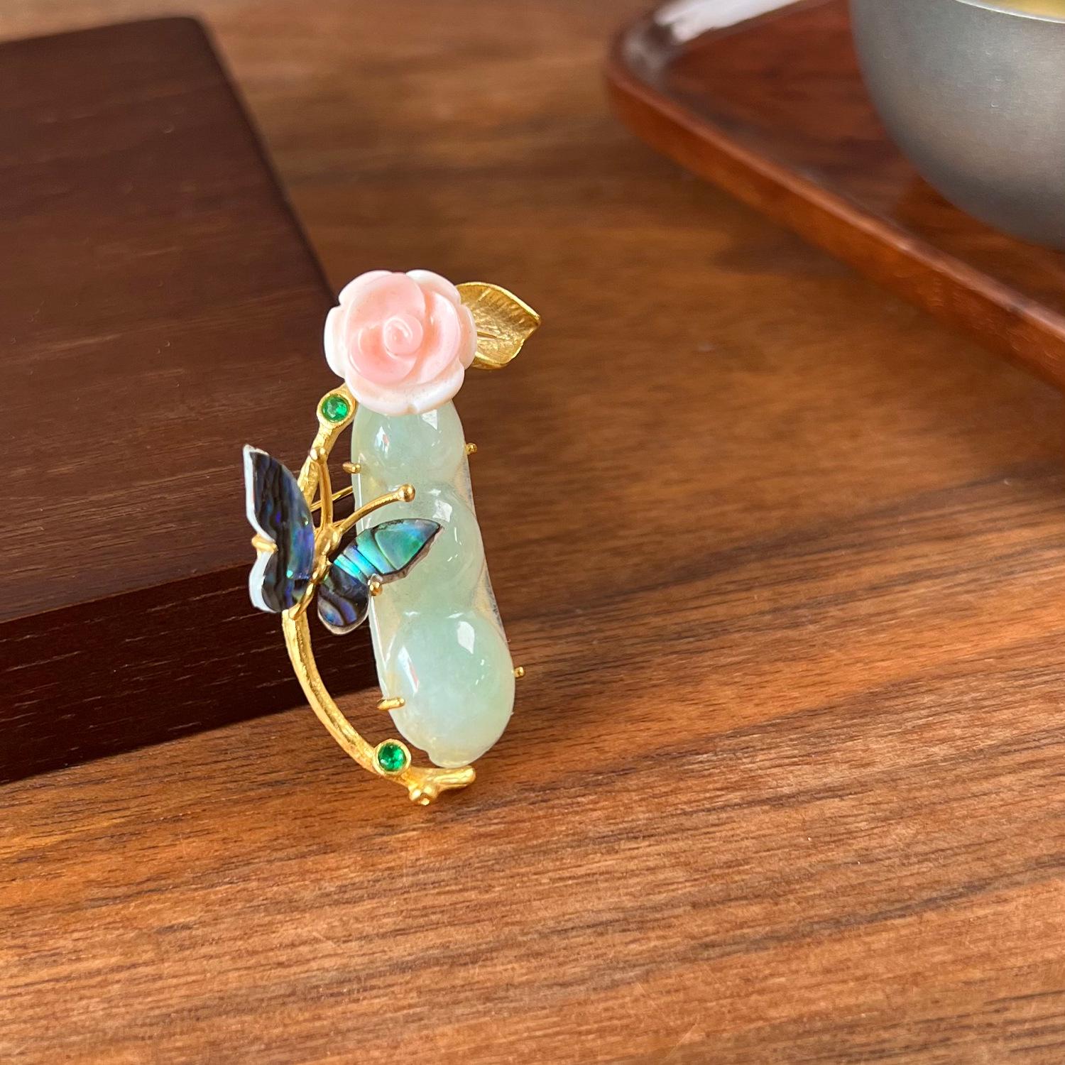 Брошь из нефрита «Бабочка на удачу» - Аксессуар для женского чонсама в китайском стиле, корсаж