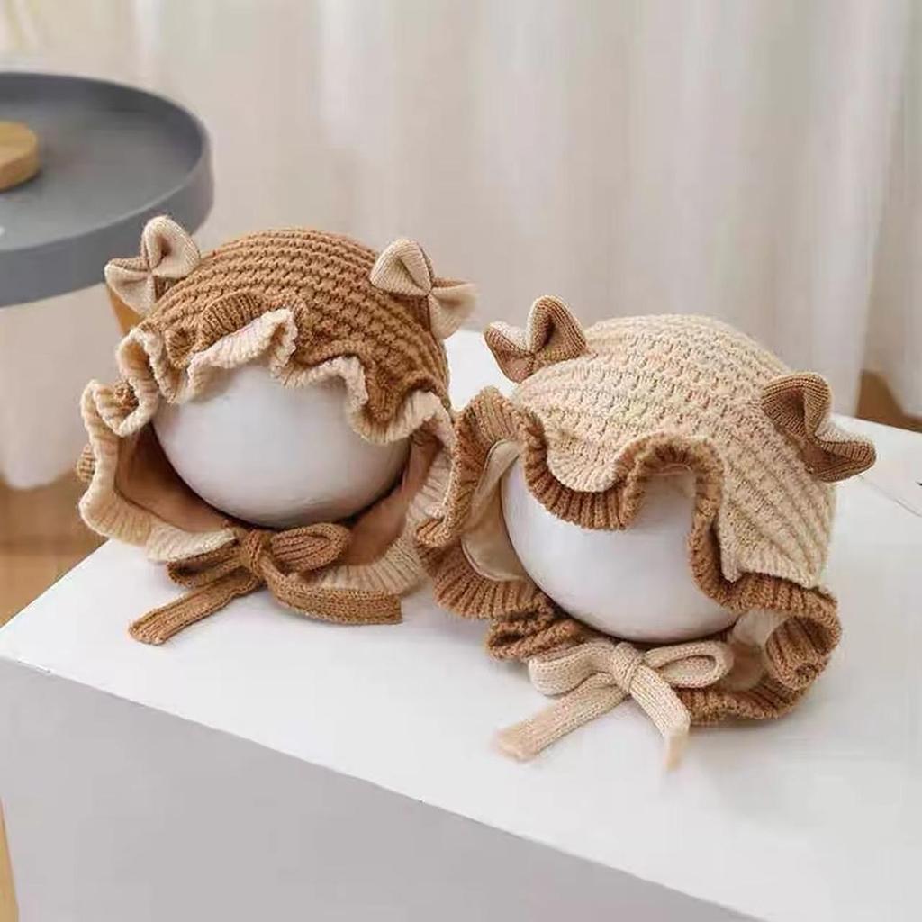 Urocza Czapka Zimowa dla Dziewczynki z Kokardką Miękka Dzianinowa z Falbanką Niemowlęca Ochrona Uszu Gruba Ciepła Wiatroodporna Czapka typu Beanie z Nausznikami dla Malucha
