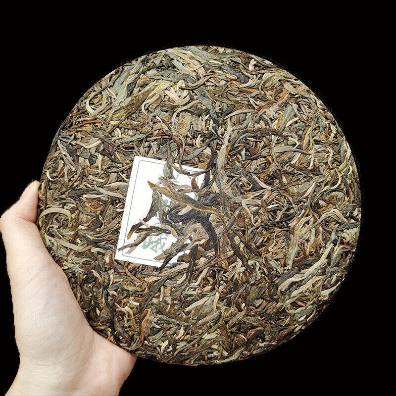 357g Yunnan Pu'er Teekuchen Lao Man'e Vorfrühlingstee Süßer Rhythmus Pu'er Rohtee