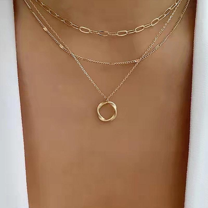 Top Grade Fashion Pendant Necklaces Beautiful Geometric Popularity Colliers Suspendus Elegant Chain Modern Pendant Necklaces золотой