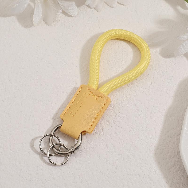 Handwoven Genuine Leather Keychain Pendant - Embossable Logo, High-Quality Lanyard, Anti-Loss Car Keychain.