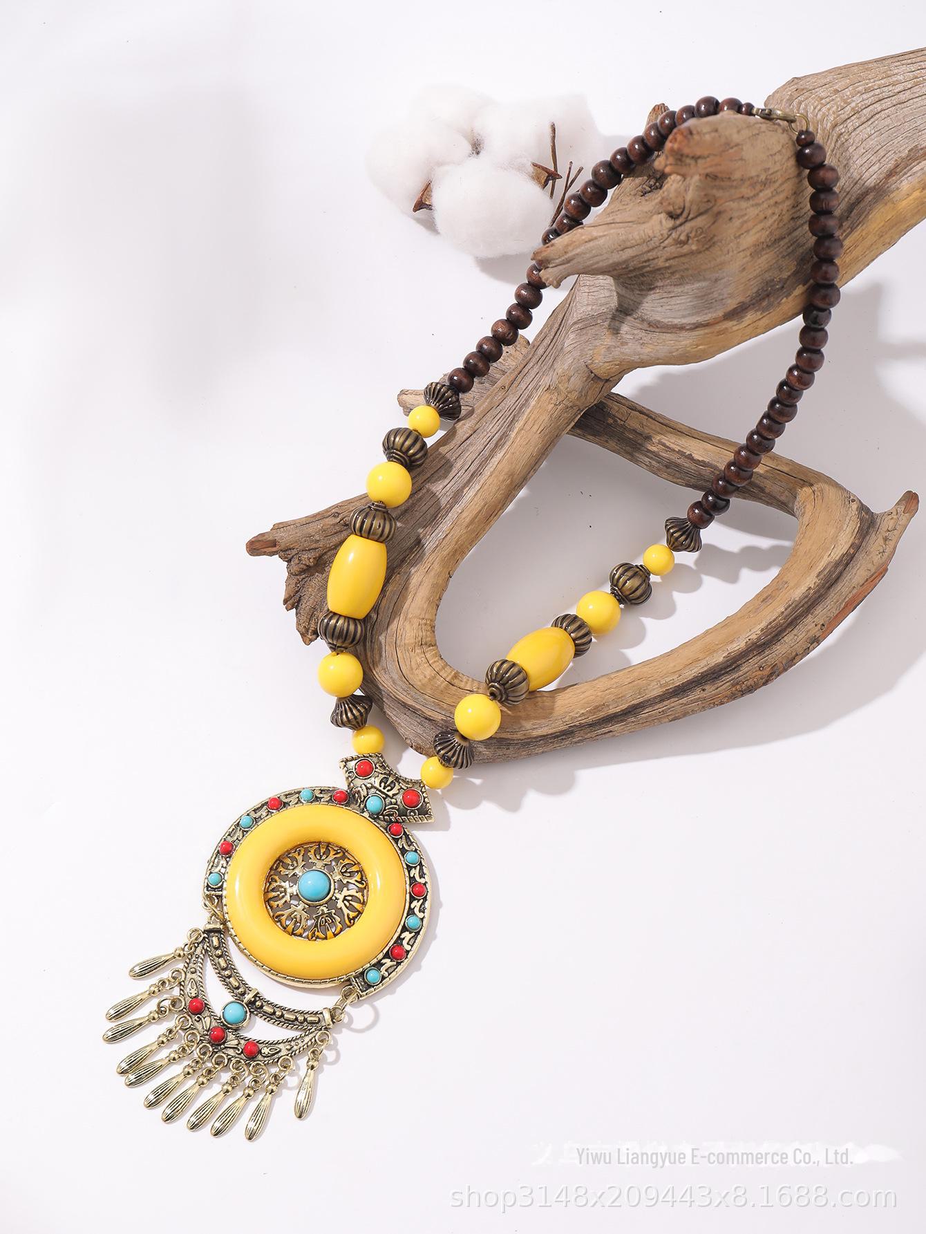 

«Богемский тибетский головной убор с кисточками и подвеска на ожерелье» жёлтый